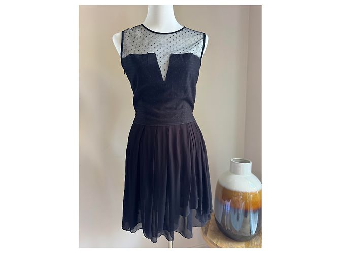 Schwarzes Kleid MAJE – Größe 2 - Transparente Plumetis & fließender Rock - Ansicht 2