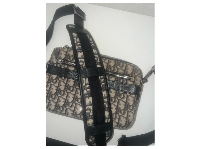 Christian Dior Borsa a tracolla Safari Jacquard Dior Oblique beige e nero - vista 3