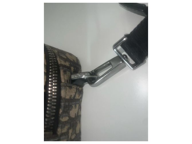 Christian Dior Borsa a tracolla Safari Jacquard Dior Oblique beige e nero - vista 4