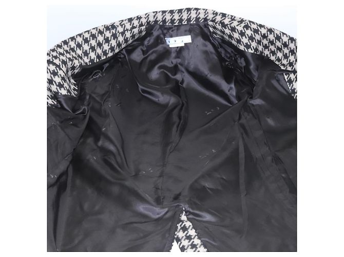 Off White Casaco Chester Off-White Jaqueta de Lã com Padrão Deslocado Preto Auth ym005M - vista 5