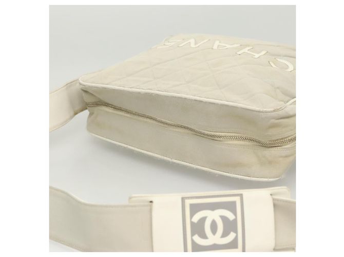Borsa a spalla CHANEL in tela grigia argento CC Auth mr1301 Marrone - vista 6