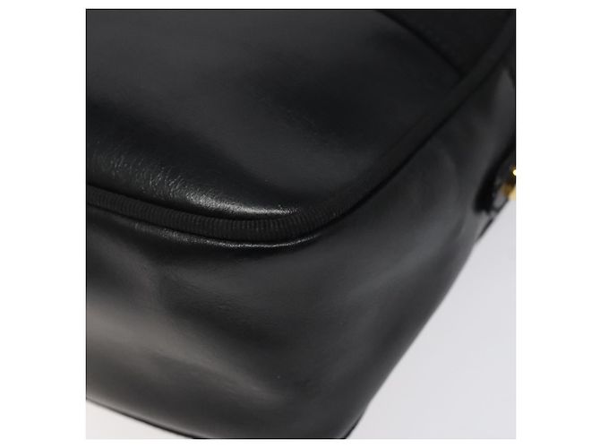 Borsa a Spalla Vala in Pelle Nera e Oro di Salvatore Ferragamo Auth bs25514 Nero D'oro - vista 10