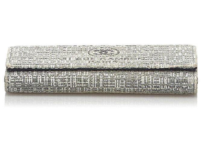 Cartera Chanel de terciopelo gris efecto tweed - vista 4