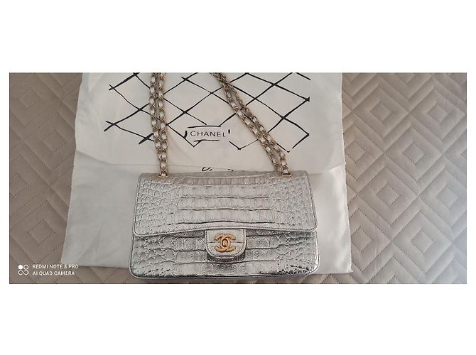 Chanel Borsa a flap classica pelliccia metallizzata argento Metallico - vista 5