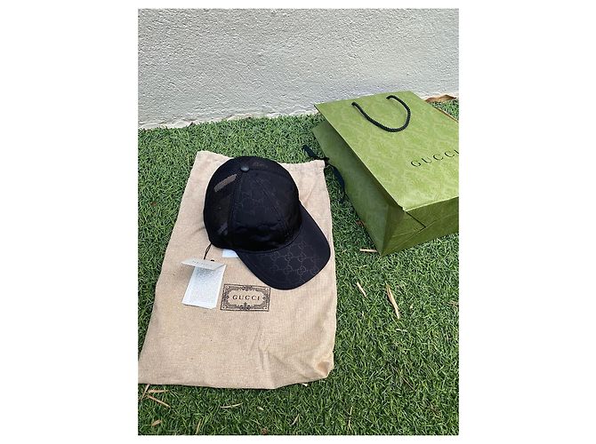 Marmont Berretto Gucci Roemrond in nylon nero - vista 2