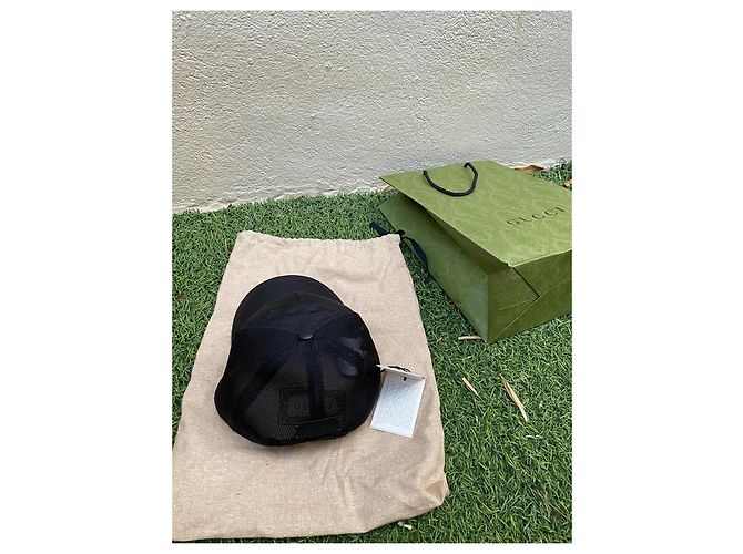 Marmont Berretto Gucci Roemrond in nylon nero - vista 5