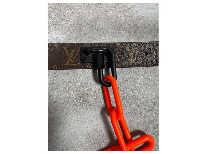Louis Vuitton Cintura con catena arancione Marrone - vista 5