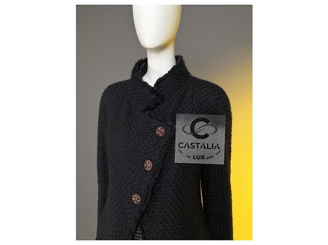 Chanel Neue Paris / Edinburgh Ikonische Schwarze Tartan Tweedjacke 38 FR - Ansicht 6