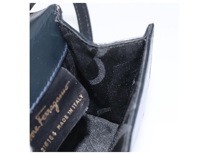 Borsa a spalla Pouch in pelle blu navy oro Auth BA1758 di Salvatore Ferragamo D'oro - vista 17