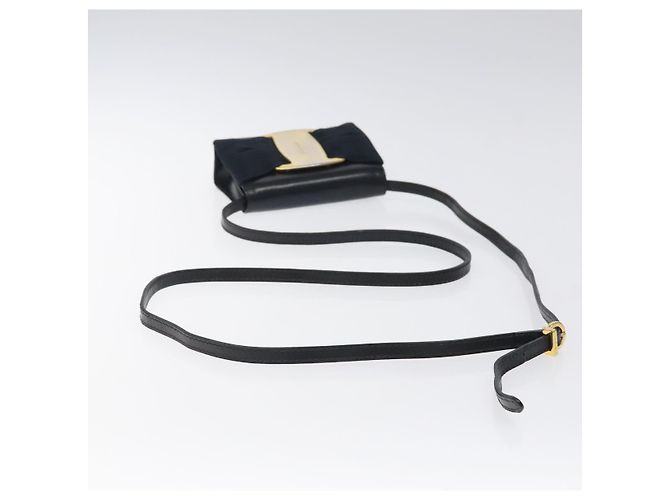 Borsa a spalla Pouch in pelle blu navy oro Auth BA1758 di Salvatore Ferragamo D'oro - vista 7
