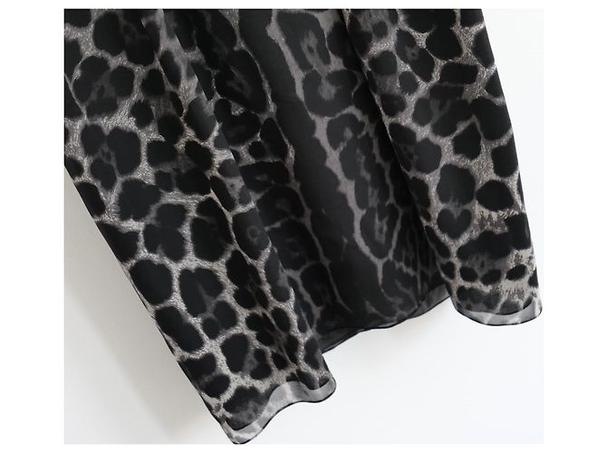 Grau Leoparden Seiden Shift Kleid Yves Saint Laurent 2009 - Ansicht 3
