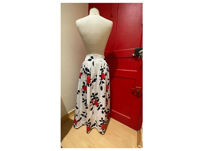 Falda Agnès b. de algodón con flores rojas y negras Multicolor - vista 2