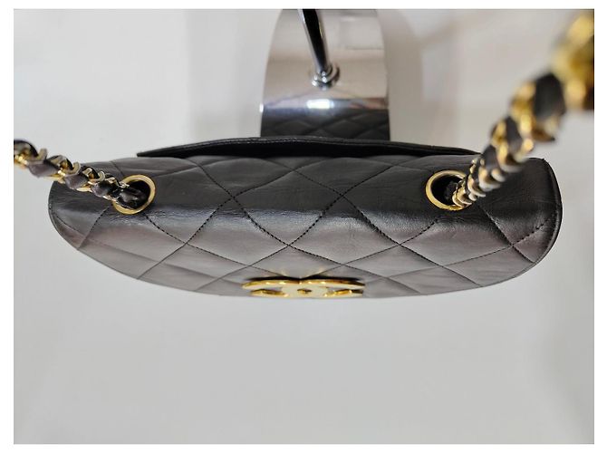Chanel Demi-Lune Gesteppte Leder Handtasche Schwarz - Ansicht 6