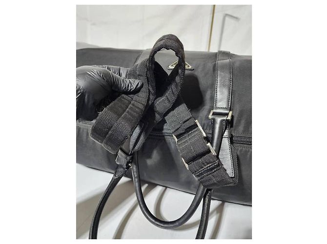 Borsa da viaggio in nylon tessuto nero con rifiniture Saffiano di Prada 60 cm - vista 7