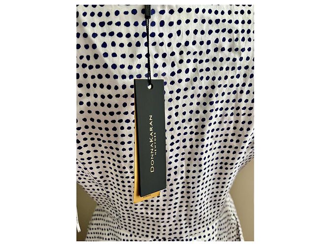Donna Karan Kleid mit Taschentuchsaum im Punktmuster Weiß Blau - Ansicht 6
