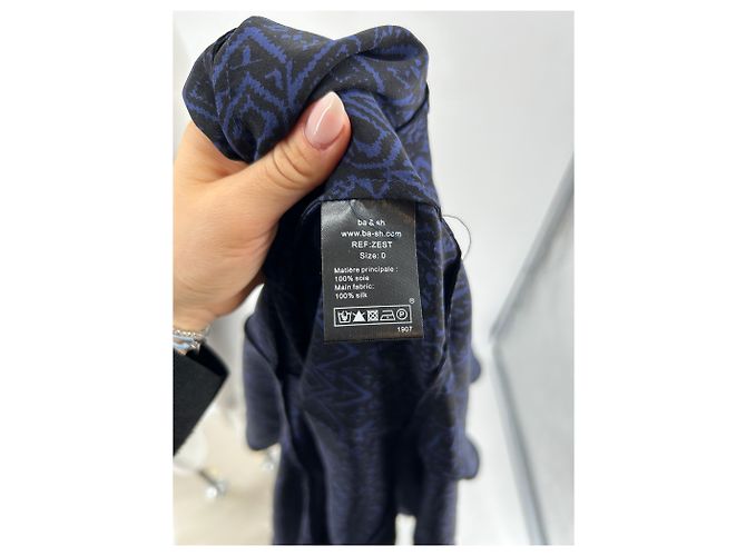 Ba&Sh Kurzes Kleid aus schwarzer und marineblauer Seide Gr. 34 - Ansicht 7