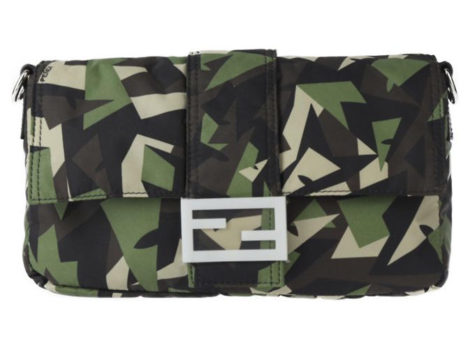 Borsa a Spalla Fendi Mamma Bucket Camouflage Nero Beige Verde - vista 2