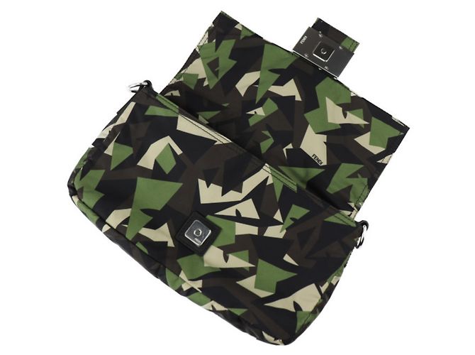 Borsa a Spalla Fendi Mamma Bucket Camouflage Nero Beige Verde - vista 7