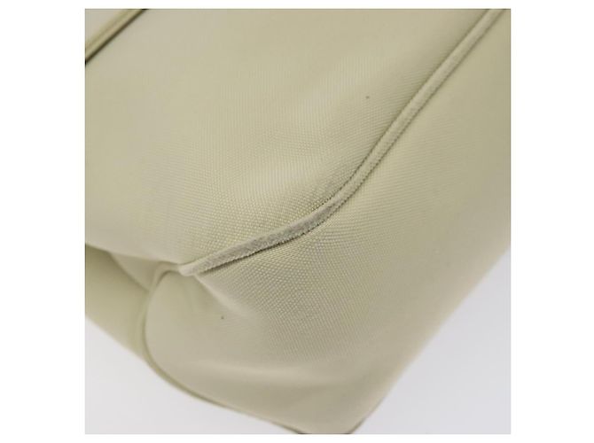 Borsa a spalla Gancini in tela bianca e argento di Salvatore Ferragamo Auth bs25930 Bianco - vista 11