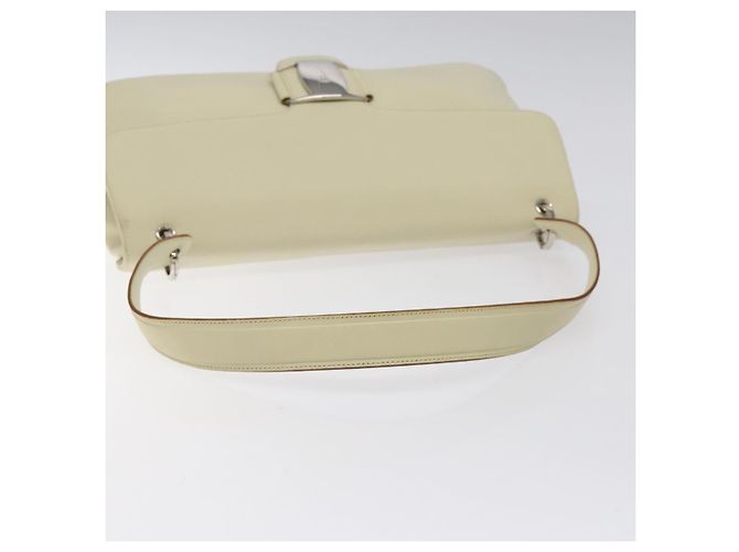 Borsa a spalla Gancini in tela bianca e argento di Salvatore Ferragamo Auth bs25930 Bianco - vista 7