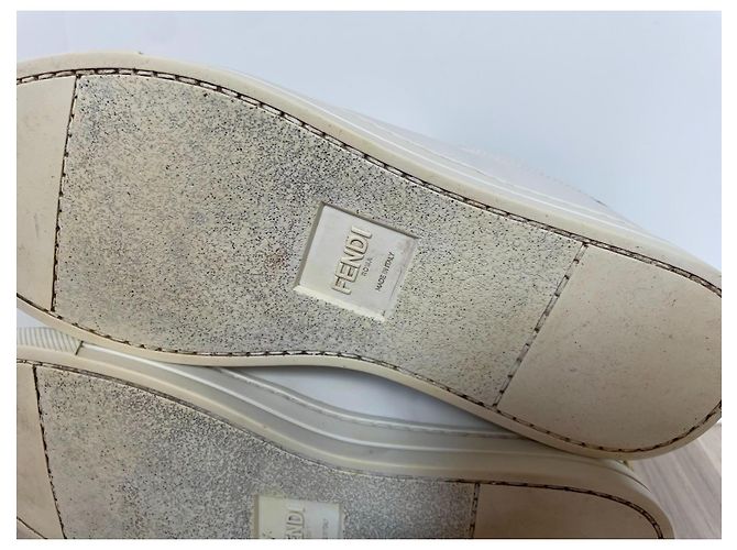 Baskets Fendi en cuir blanc - vue 8