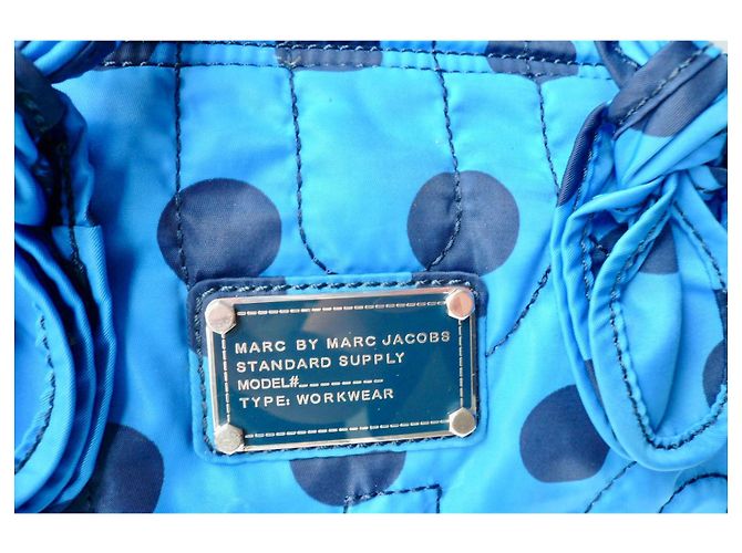MARC BY MARC JACOBS borsa a sacco blu e nera in ottime condizioni - vista 2