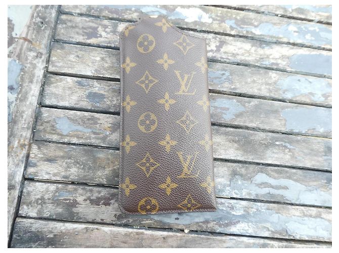 estuche de gafas Louis Vuitton Castaño - vista 7