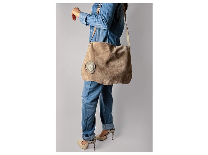 Gucci Borsa a tracolla in suede Tribeca beige - vista 3