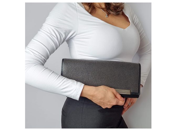 Saint Laurent Clutch in pelle con rivetti nera Nero - vista 2