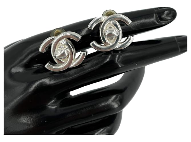 Timeless Chanel CC Silver Silberohrringe - Ansicht 3