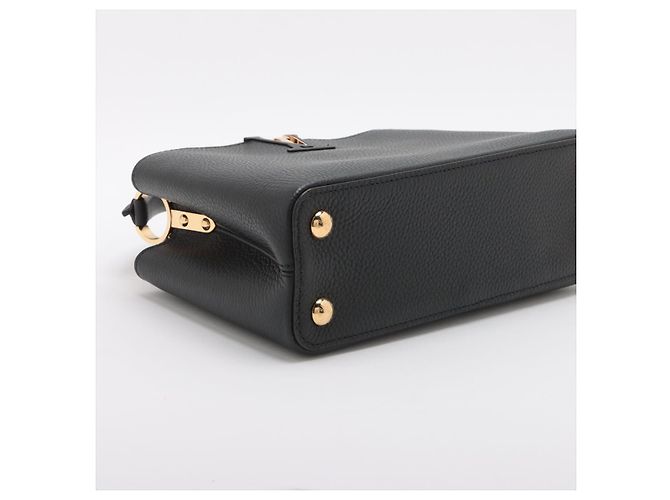 Louis Vuitton Borsa Capucines BB in pelle Taurillon nera a 2 modi Nero - vista 5