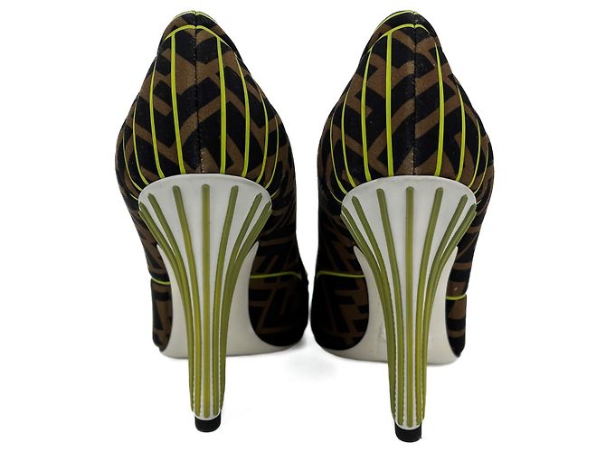 Fendi Pumps in pelle e tessuto 39 Jacquard marrone Multicolore - vista 3