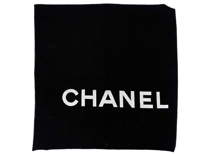 Chanel Borsa tote trapuntata Boy Reverso beige - vista 18