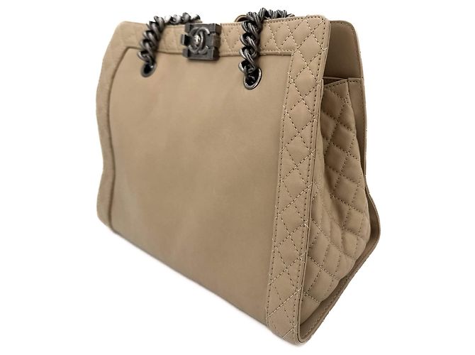 Chanel Borsa tote trapuntata Boy Reverso beige - vista 8