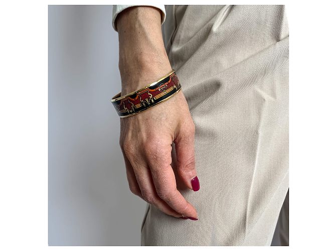Hermès Bracciale in metallo placcato oro Emanel, carrozza rossa multicolore - vista 3