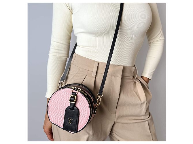 Louis Vuitton Scatola Cappello Epi Pelle 2-Vie Crossbody Rosa & Nero - vista 5