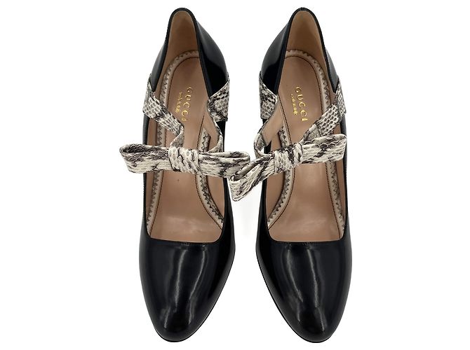 Gucci Mary Jane Leather & Exotic Strap Pump 39 Black & White - view 5
