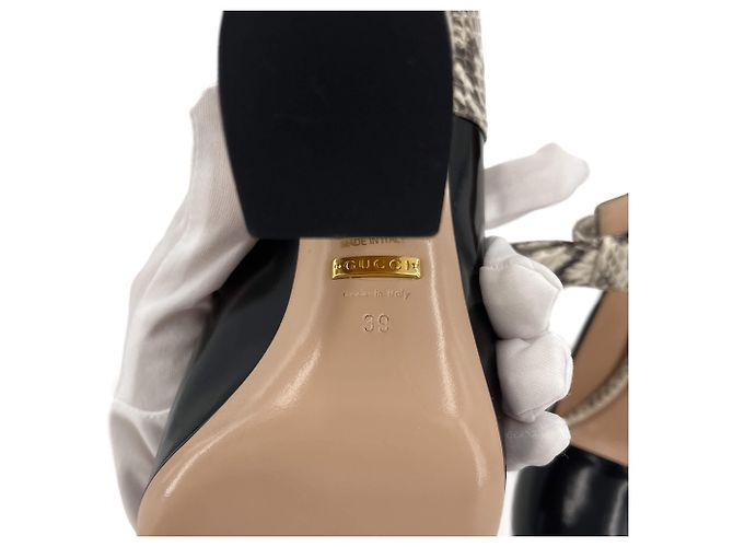 Gucci Mary Jane Leather & Exotic Strap Pump 39 Black & White - view 7