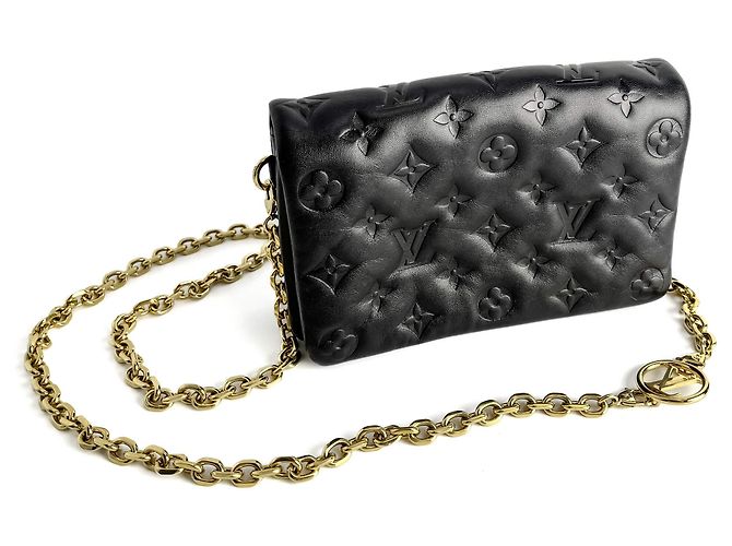 Coussin Louis Vuitton Cuscino Pochette Monogramma Embossato Pelle 3 Modi Messenger Crossbody Nero - vista 7