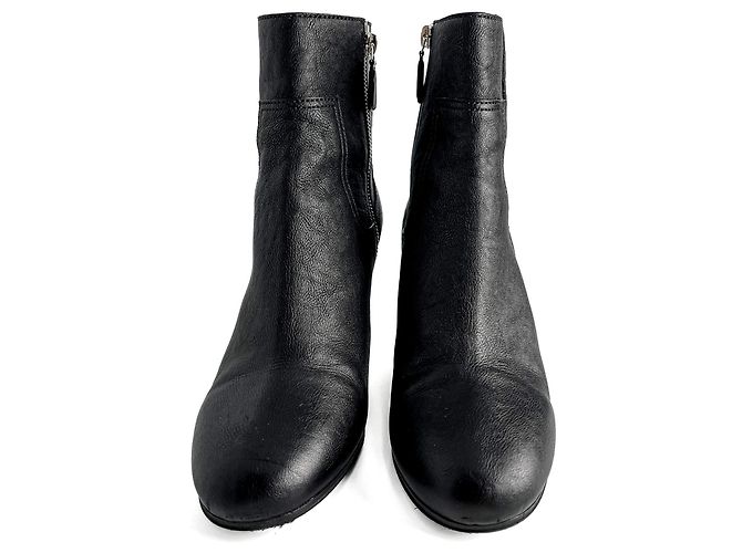 Timeless Chanel Botas de tornozelo plataforma em pele de cabra e vitela, tamanho 39, preto e branco - vista 5