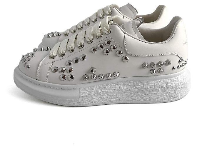 Alexander Mcqueen Niedrige Leder-Sneaker mit Nieten 40 weiß - Ansicht 3