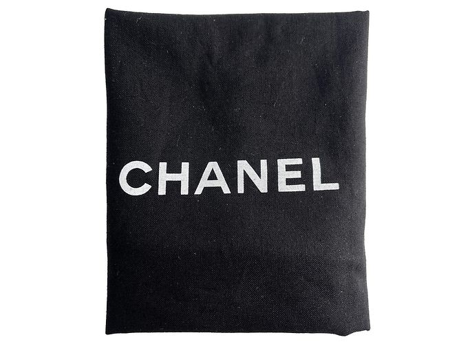 Timeless Chanel Décolleté in pelle con punta a cappuccio 40 C beige e nero Multicolore - vista 11