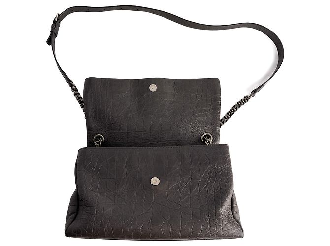 Saint Laurent Bolsa de ombro com aba 2 vias em couro de bezerro grained croco médio Niki cinza - vista 9