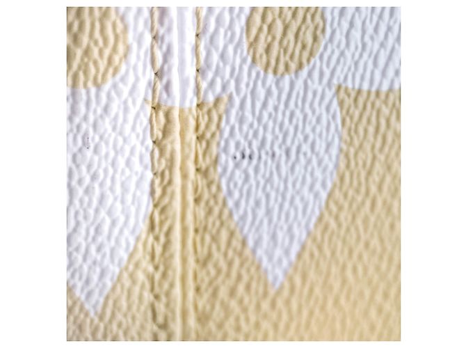 Louis Vuitton Onthego GM Par le Sac de Plage en Toile Monogram Géant Multicolore - vue 16