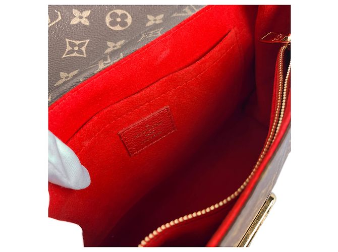 Louis Vuitton Saint Placide Borsa a tracolla in pelle con patta Monogram Rosso - vista 11