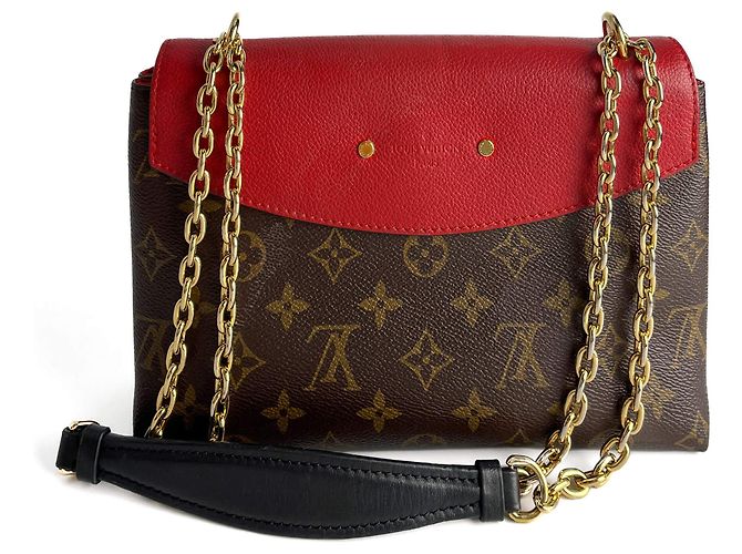 Louis Vuitton Saint Placide Borsa a tracolla in pelle con patta Monogram Rosso - vista 5