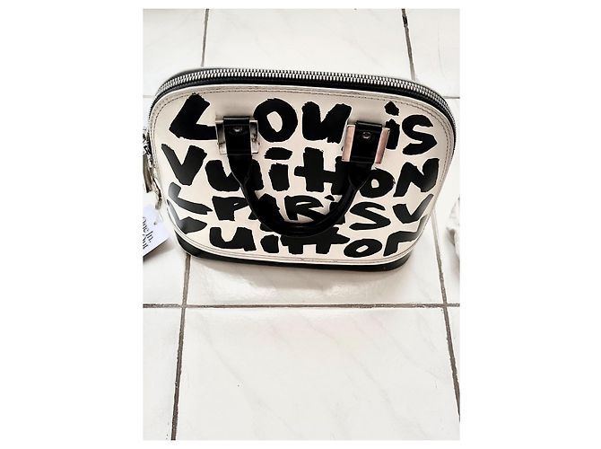 Louis Vuitton Alma MM Steven Sprouse Graffiti Pelle Nera Nero - vista 13