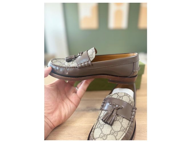 Mocassini Gucci monogramma supremo Marrone Beige - vista 7