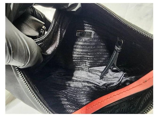 PRADA Borsa Hobo New Vela in Nylon Studded Nera Nero - vista 14
