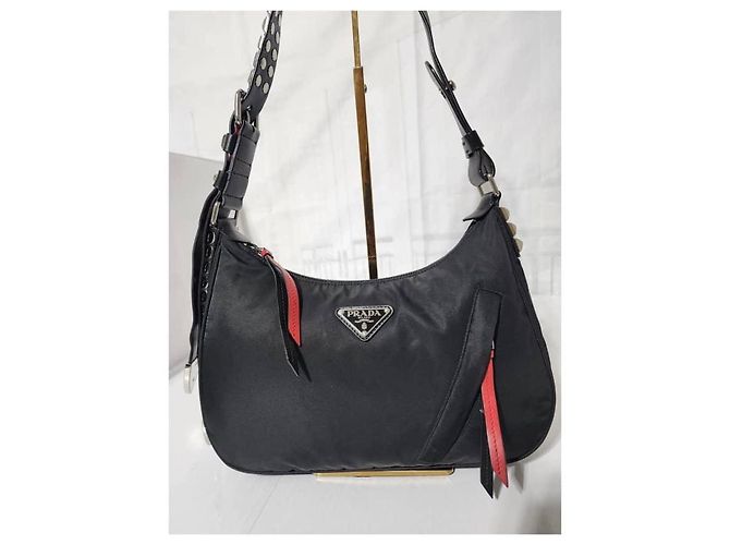 PRADA Borsa Hobo New Vela in Nylon Studded Nera Nero - vista 5